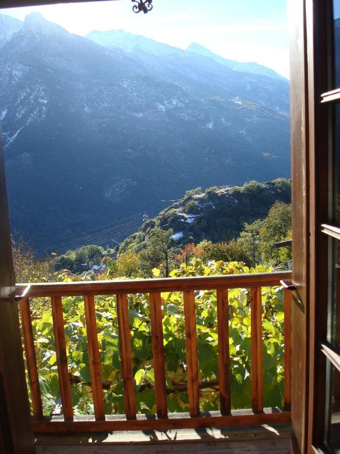 Apartament La Casa Di Martina Saint-Vincent Zewnętrze zdjęcie