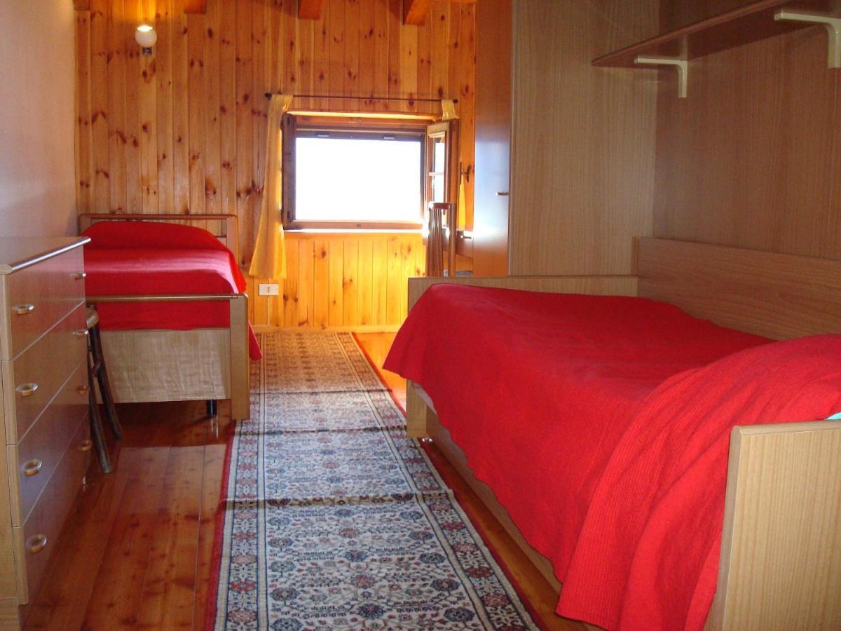 Apartament La Casa Di Martina Saint-Vincent Zewnętrze zdjęcie